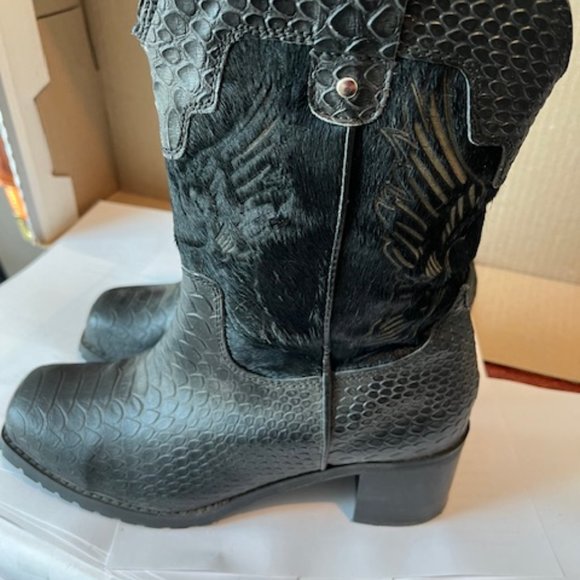 Ride Tecs brand size 7 zip up half boots - Picture 3 of 6